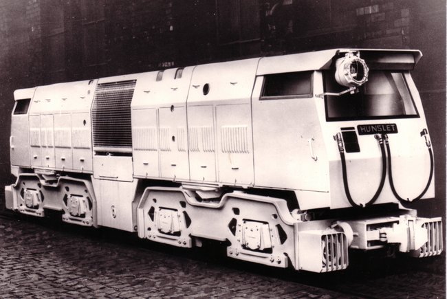 121  (Hunslet Engine Co 7099/1973)